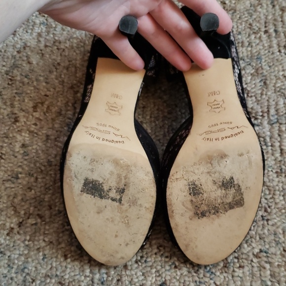 Gorgeous Via Spiga peep toe lace and suede heels - Picture 3 of 6